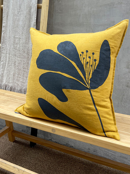 Funda Cojín Flor Ana. Colección Botánica
