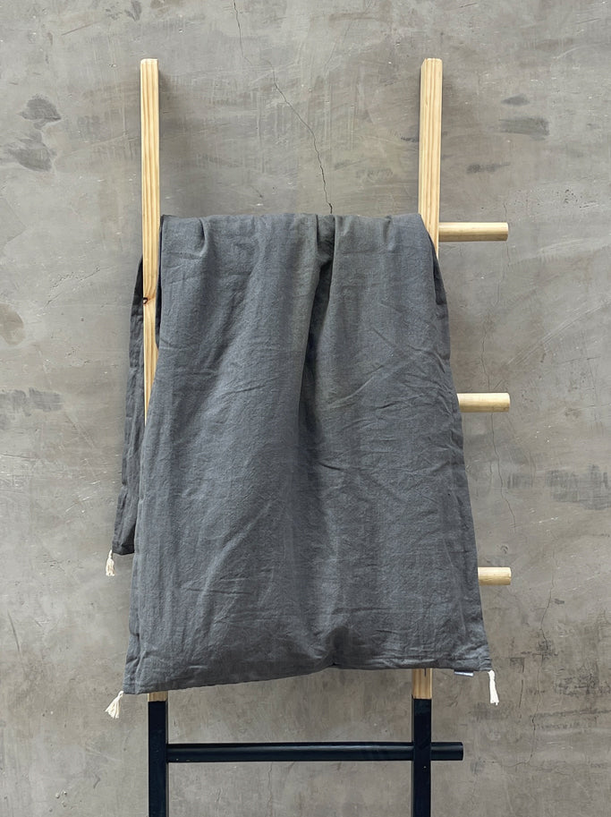 Piecera ó Sofa Cover 160 x 70 Lino Gris Humo lino alto gramaje, relleno en pumón de plumas (Copia)