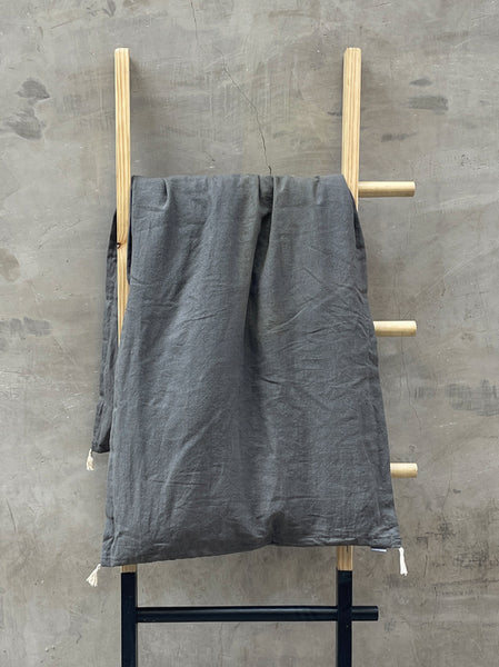 Piecera ó Sofa Cover 160 x 70 Lino Gris Humo lino alto gramaje, relleno en pumón de plumas (Copia)